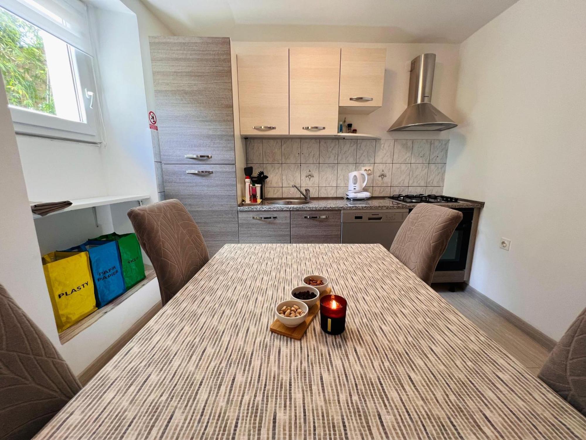 Apartman Gabriela Mali Lošinj Esterno foto