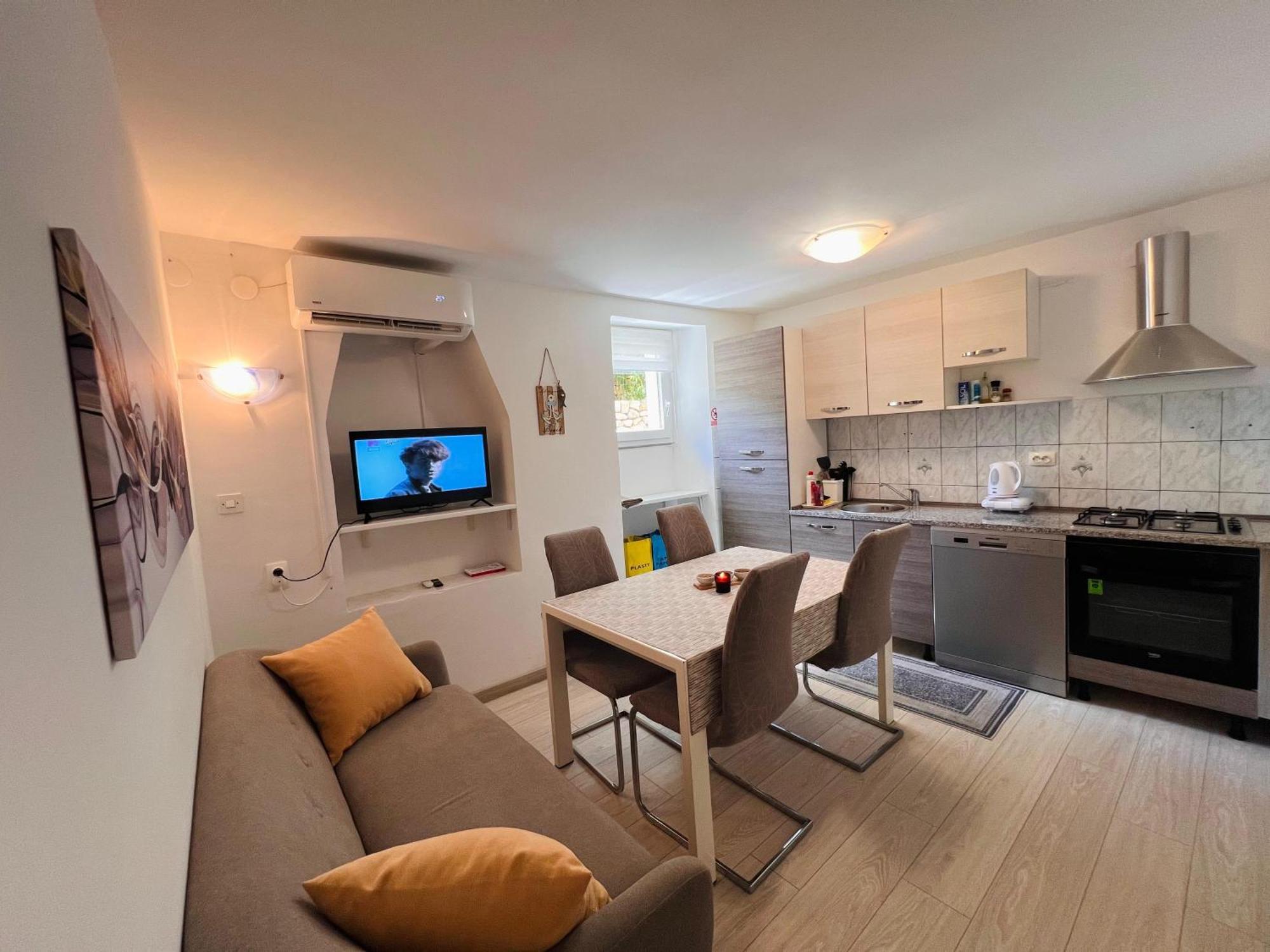 Apartman Gabriela Mali Lošinj Esterno foto